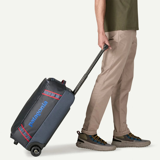 Black Hole® Wheeled Duffel 40L - US 7628