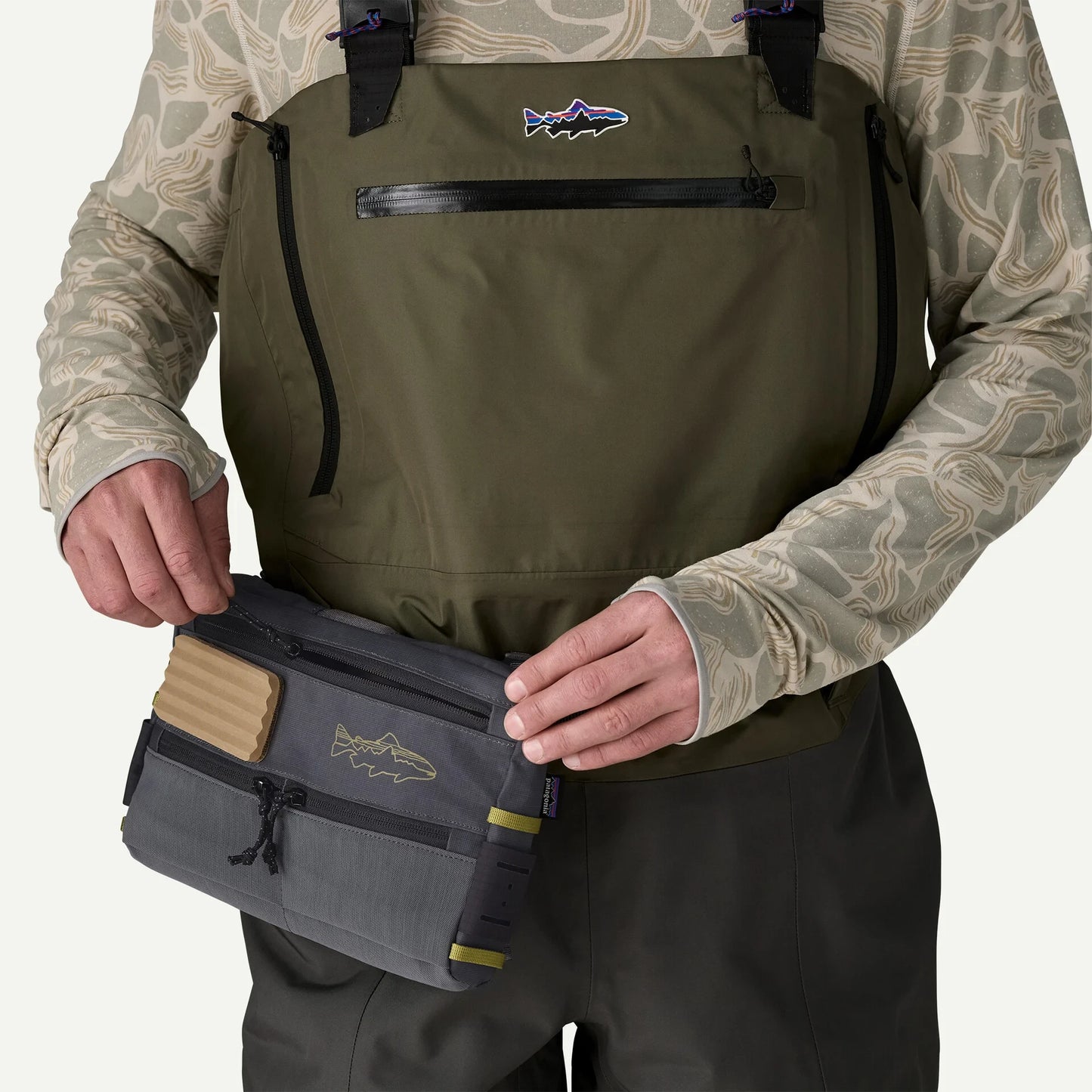 Stealth Switch Fishing Pack 3L - US 3170