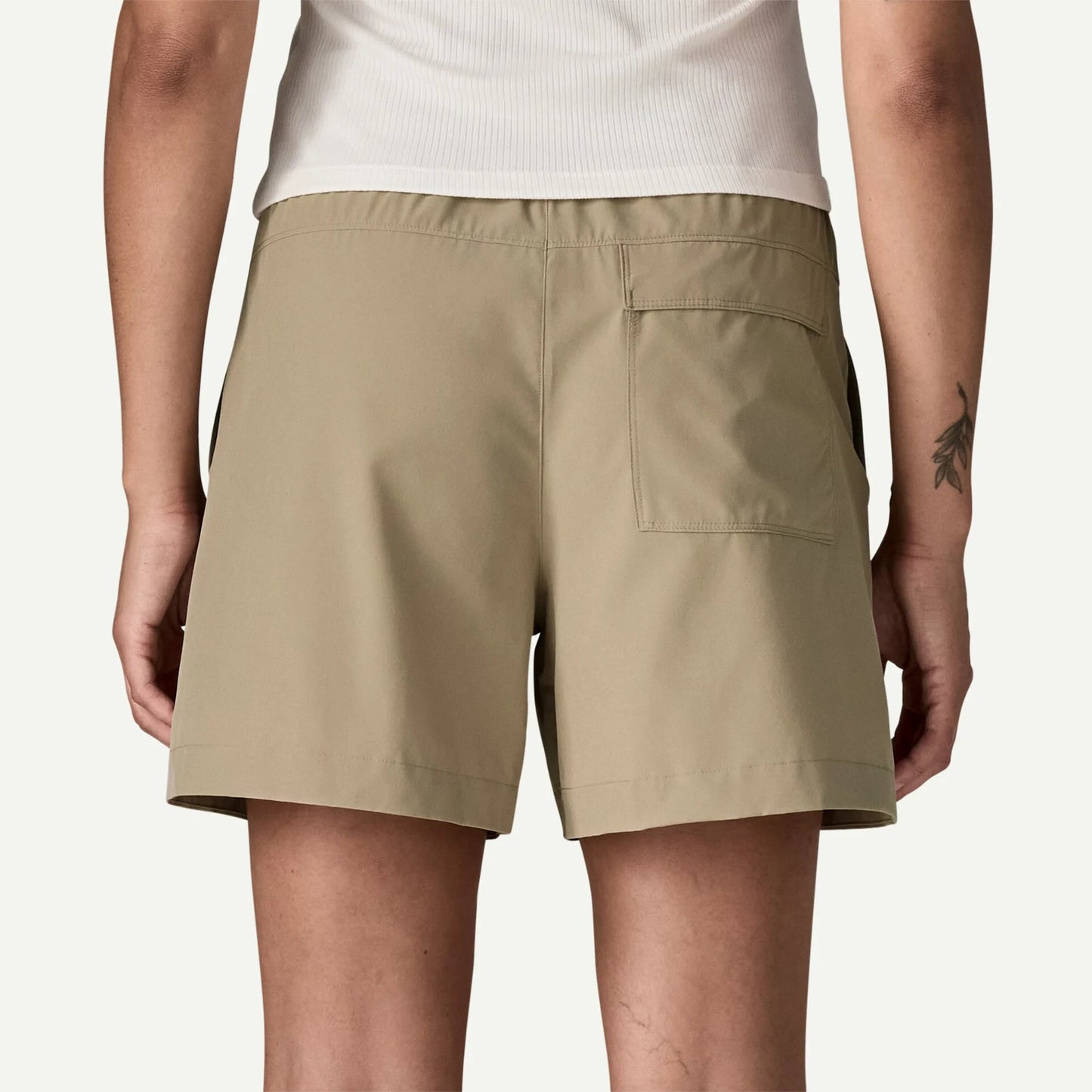 Women's Roamwith Shorts - US 4338