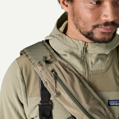 Stealth Switch Fishing Pack 9L - US 2681