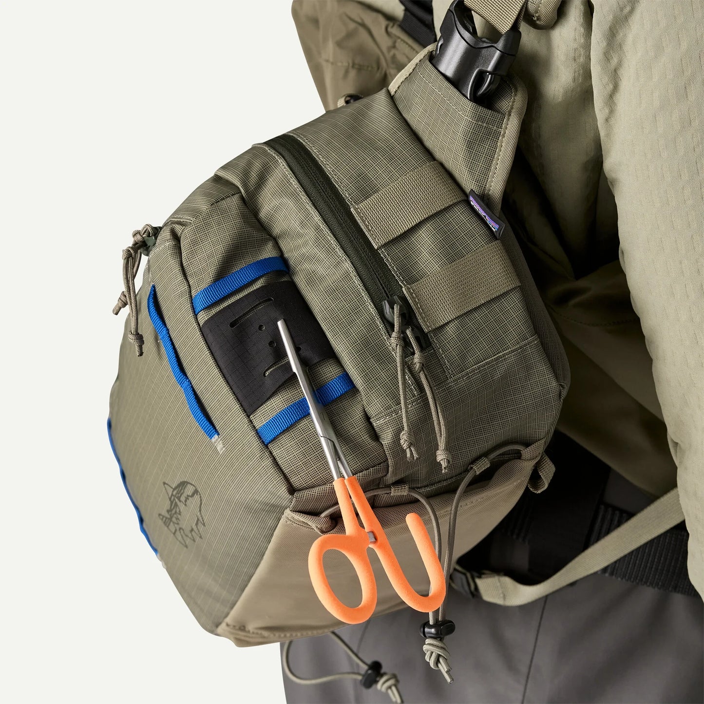 Stealth Switch Fishing Pack 9L - US 2681