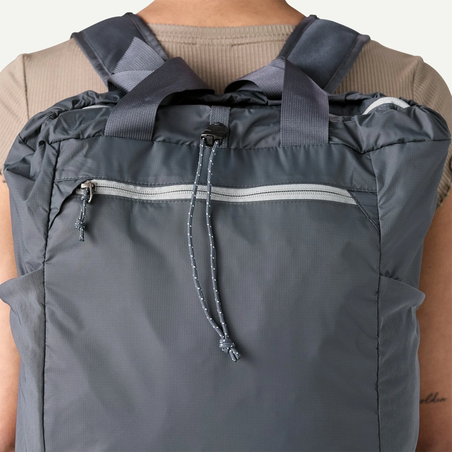 Terravia Tote Pack 24L - US 0971